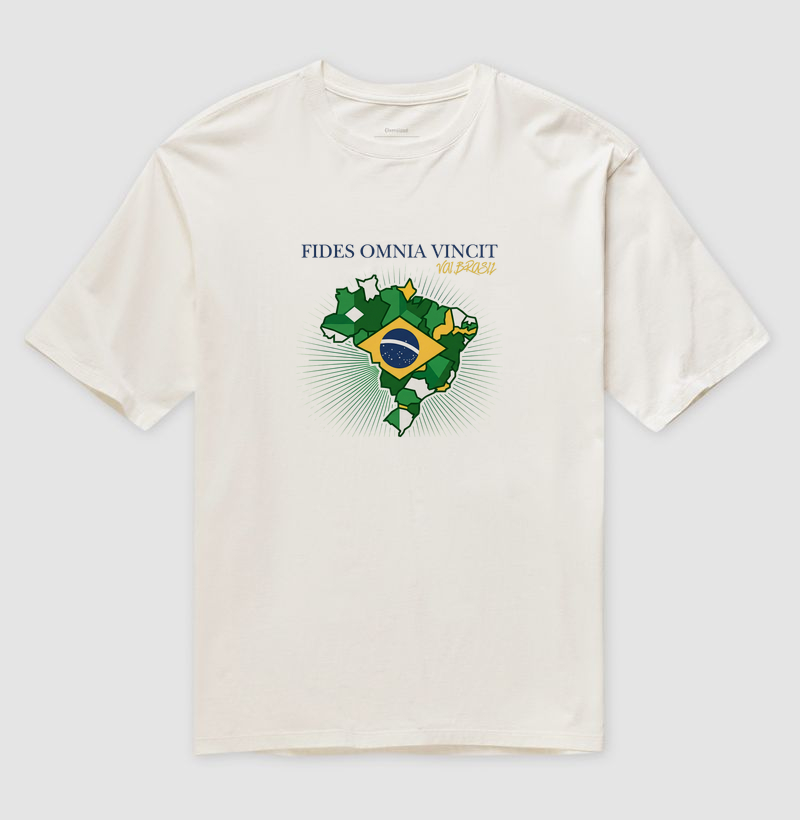Camiseta Oversized Brasil Fides Omnia Vincit