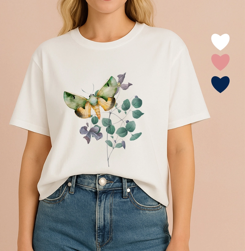 Camiseta Feminina Ilustrada Borboleta Color e Flores II