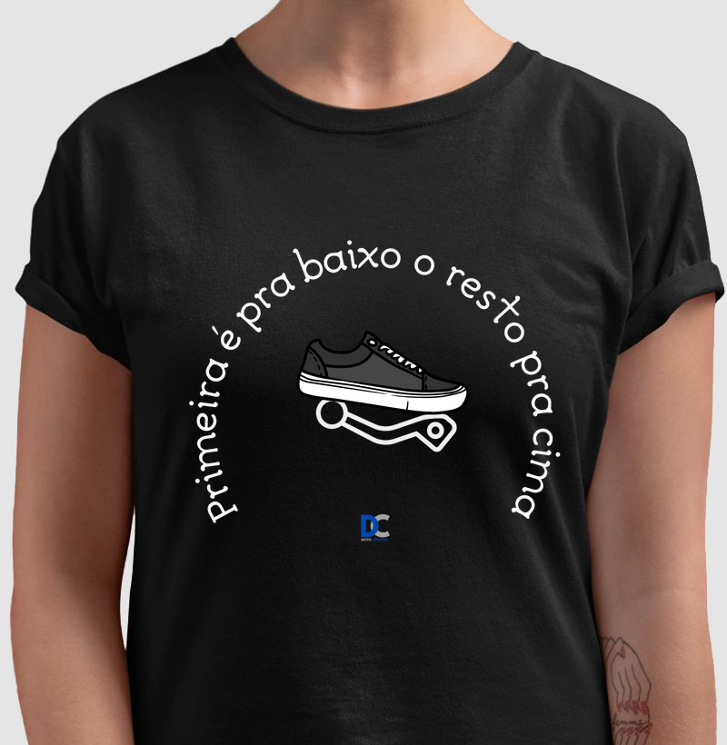 Camiseta Primeira para Baixo