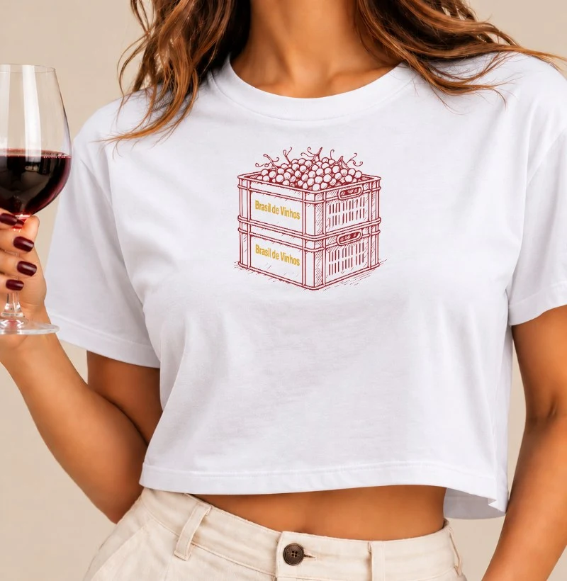Camiseta Cropped Brasil de Vinhos - Caixa Vinho - Cropped