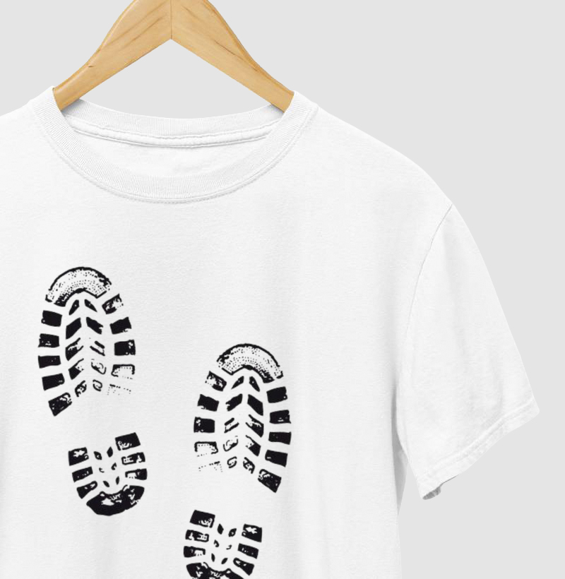 Camiseta PÉ NO PEITO