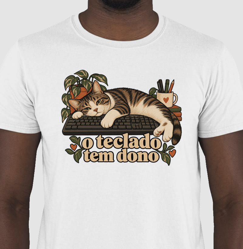 Camiseta Gato Home Office "o teclado tem dono" | Pelo & Pano