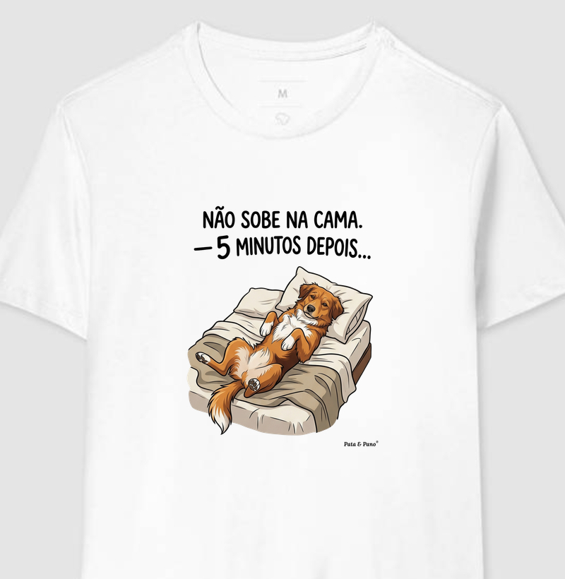CAMISETA NOSSO MASCOTE SOBE NA CAMA