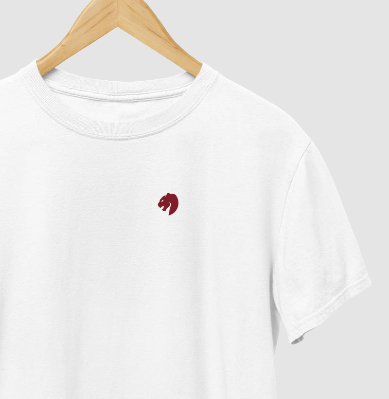 Camiseta NEW Intercambio · Onça no Peito