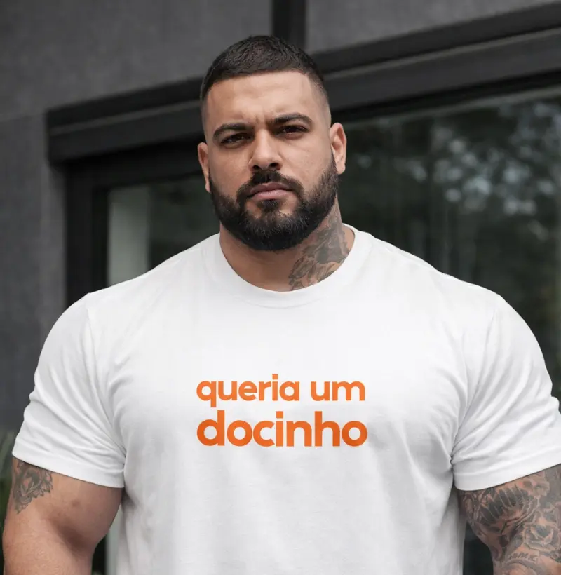 QUERIA UM DOCINHO