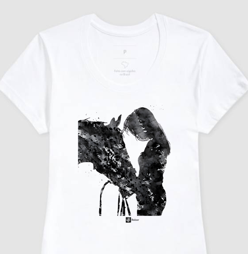 Camiseta cavalo e mulher aquarela