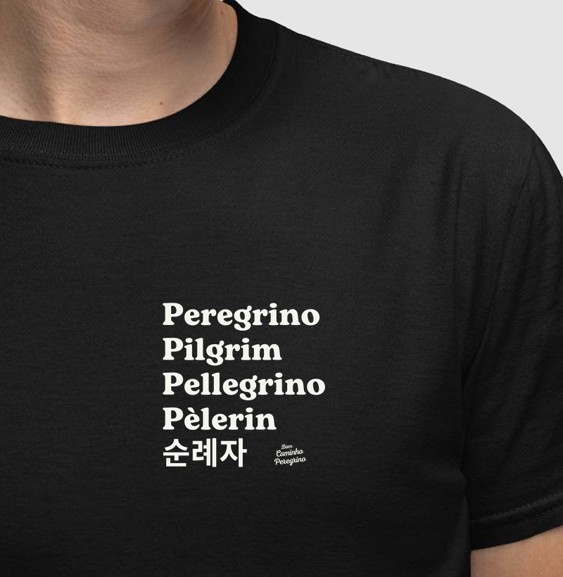 Camiseta Peregrina Multilíngue | Versão Bolso - Camiseta