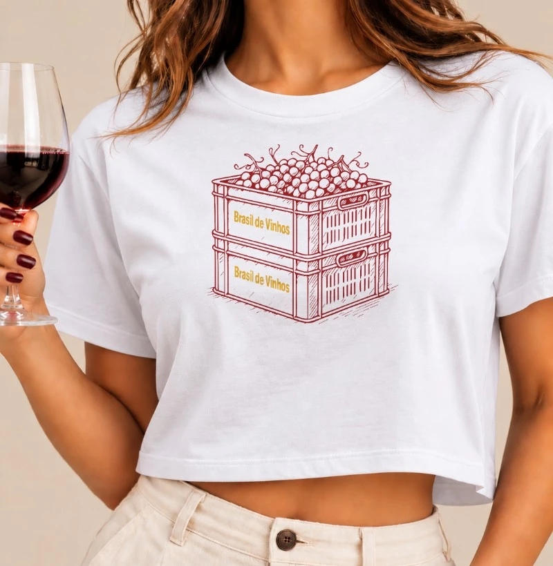Camiseta Cropped Brasil de Vinhos - Caixa Vinho - Cropped