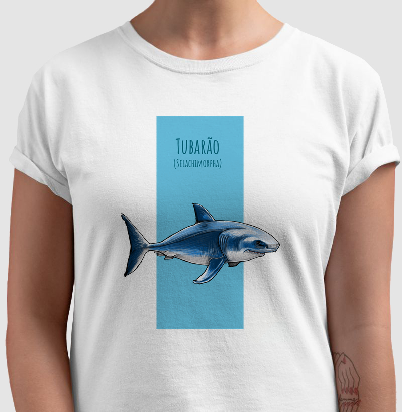 Camiseta Um Tubarão 