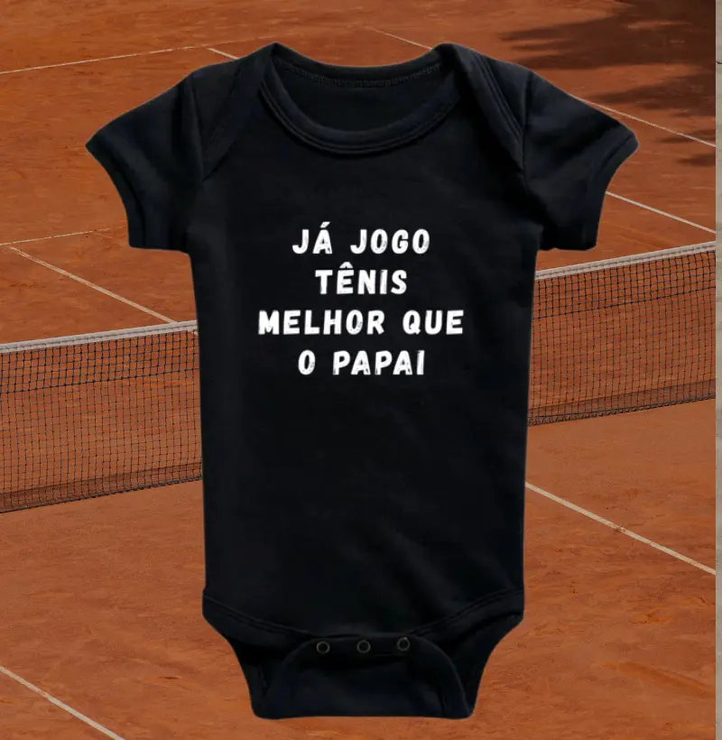 Já jogo tênis melhor que o papai