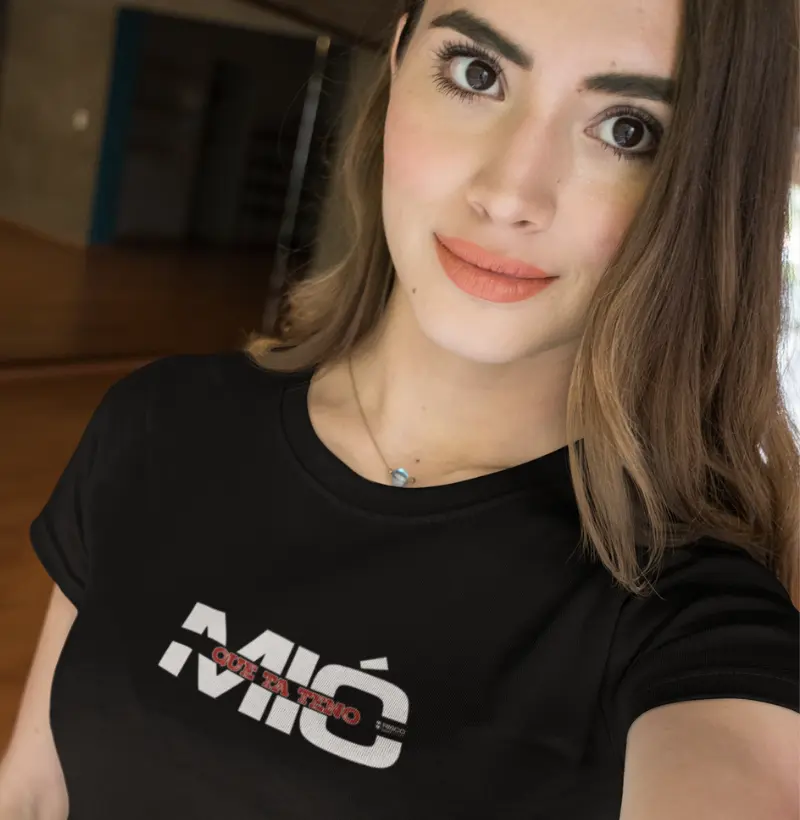 T-Shirt Feminina Preta - Mió Que tá Teno