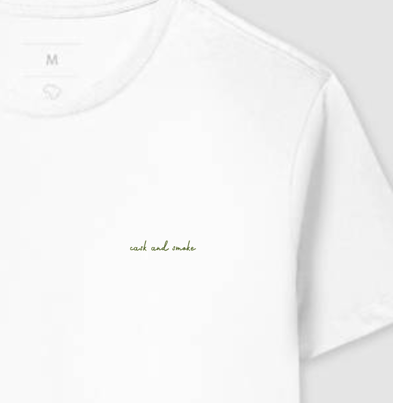 Camiseta Cask and Smoke - minimalista