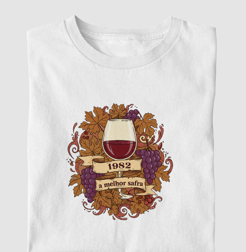 1982 - A melhor Safra. PERSONALIZE O SEU ANO, PEÇA NO WHATS APP - Camiseta