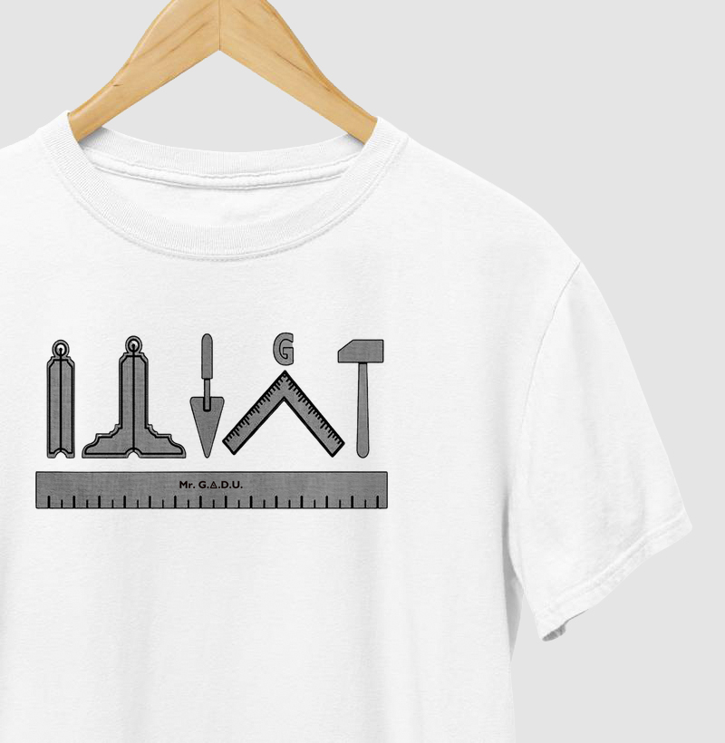 Camiseta Ferramentas 1 - Mr. GADU