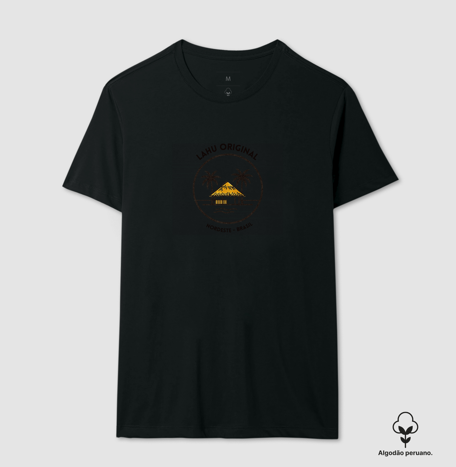 Vista essa estampa e leve consigo o orgulho e a beleza do Nordeste — onde cada detalhe conta uma história de calor humano, alegria e liberdade. É mais que uma arte: é um convite para viver o verão o ano inteiro. - Camiseta Algodão Peruano