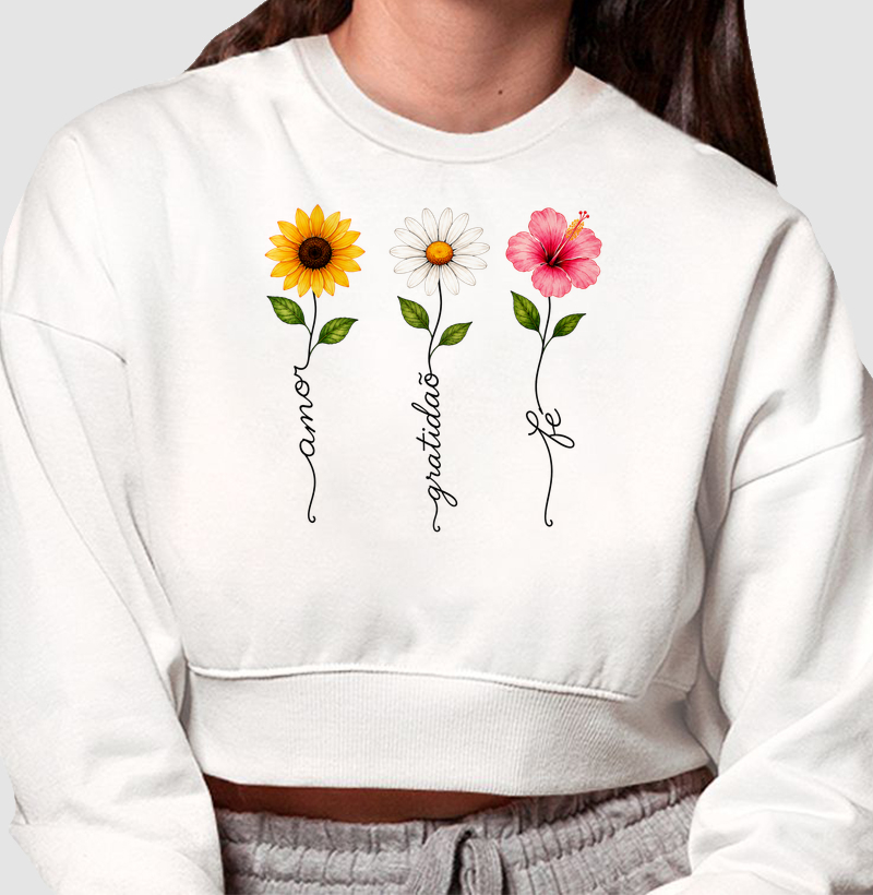 Camiseta Floresça com amor, fé e gratidão.