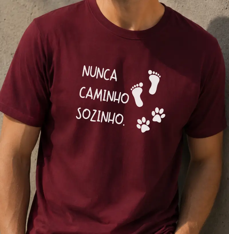 Nunca caminho sozinho