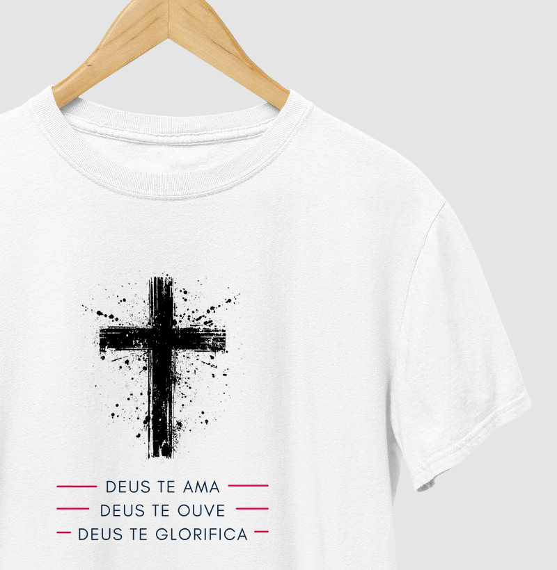 Camiseta Deus está com Você
