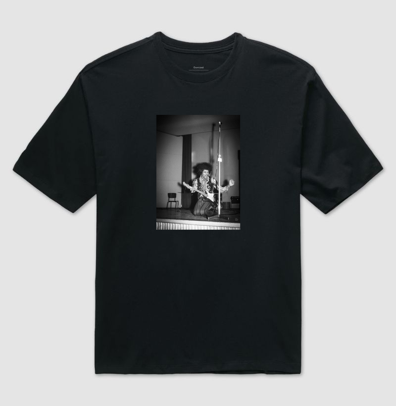 Jimi Hendrix e guitarra, 1967 - Camiseta Oversized
