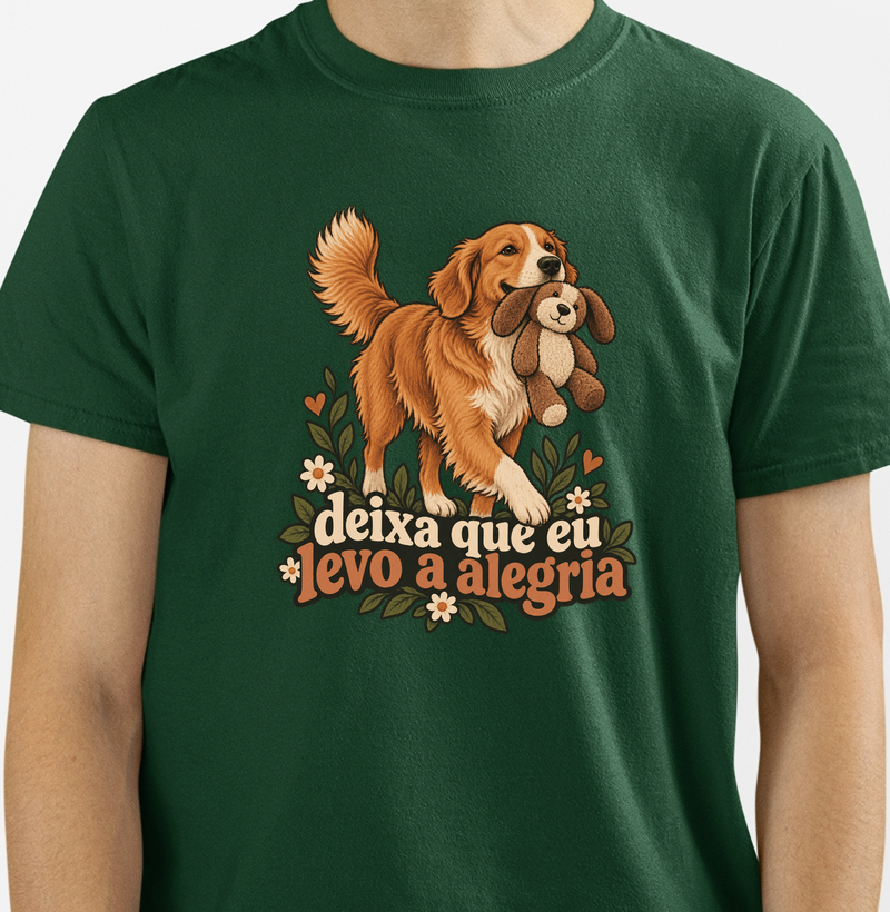 Camiseta Cão com Brinquedo "deixa que eu levo a alegria" | Pelo & Pano