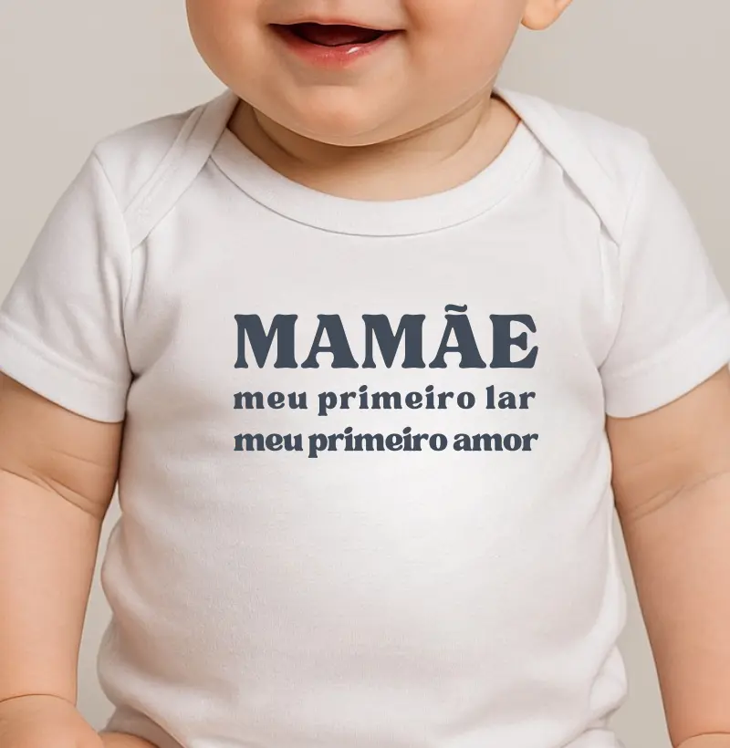 Mamãe, meu primeiro lar, meu primeiro amor.