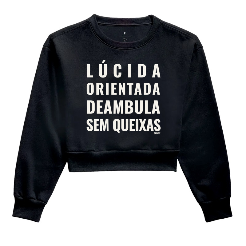 Lúcida, orientada, deambula e sem queixas