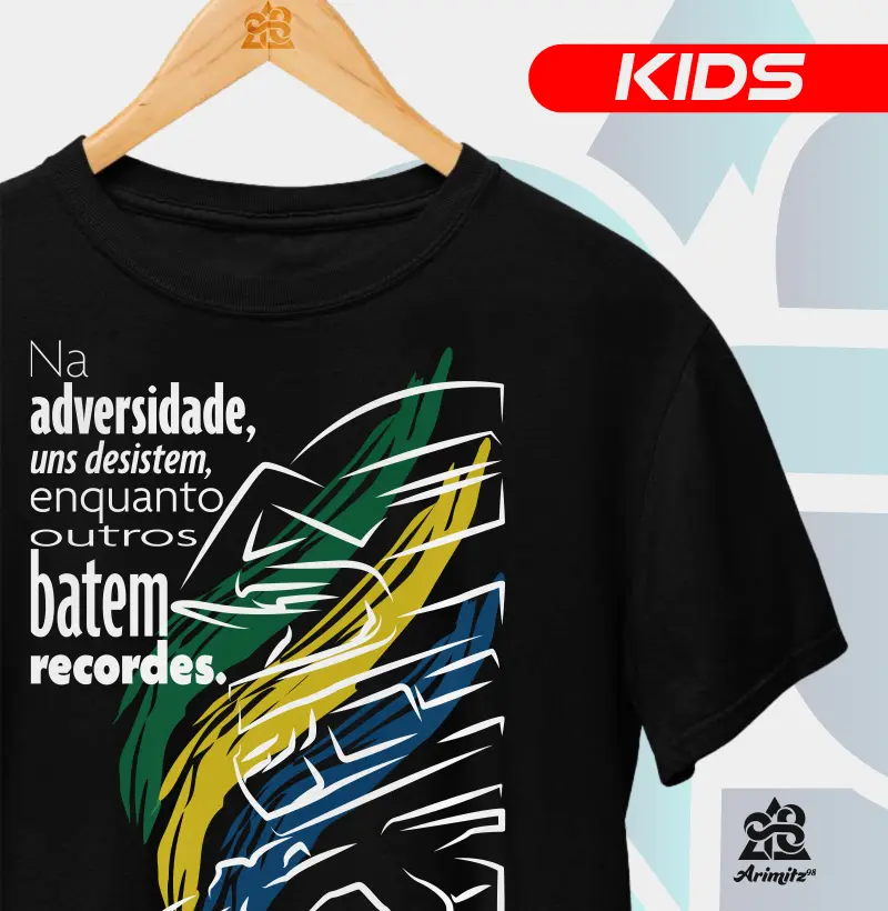 Camiseta Na Adversidade uns desistem enquanto outros batem recordes