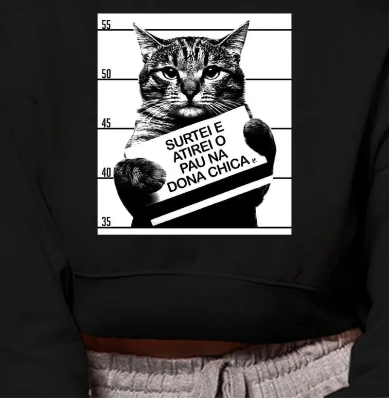 Cropped Moletom Surtei e atirei o pau na Dona Chica