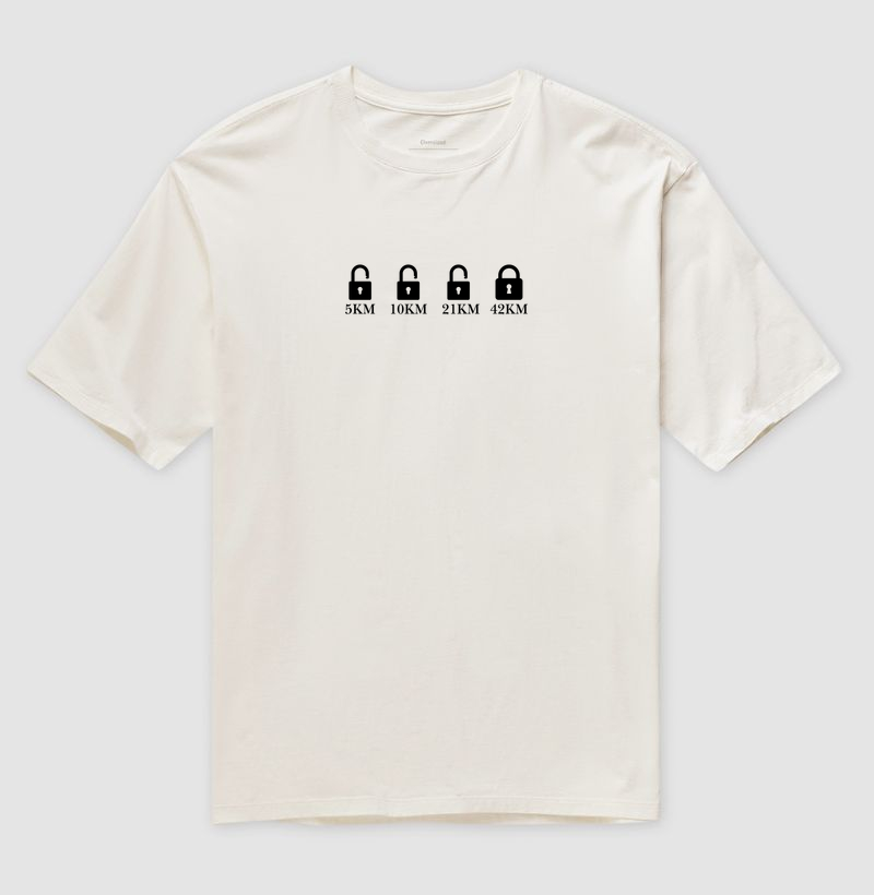 Camiseta Oversized "Desbloqueando distâncias 42KM"