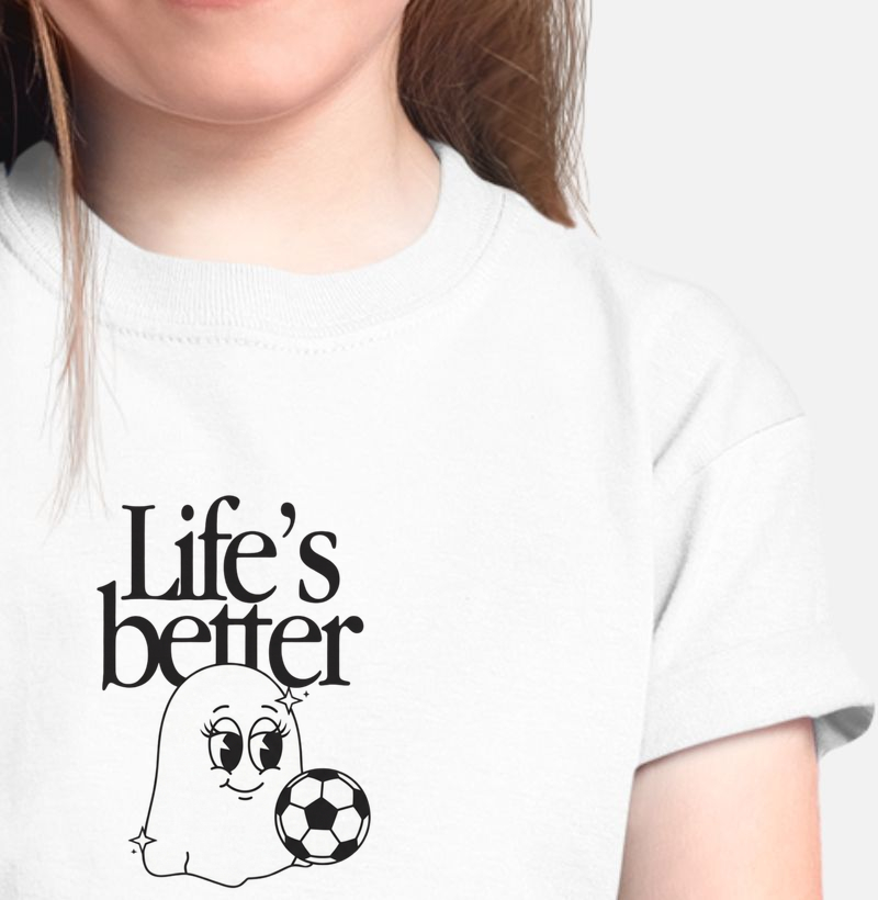feminina de futebol estampa "life's better with soccer" joga bonita