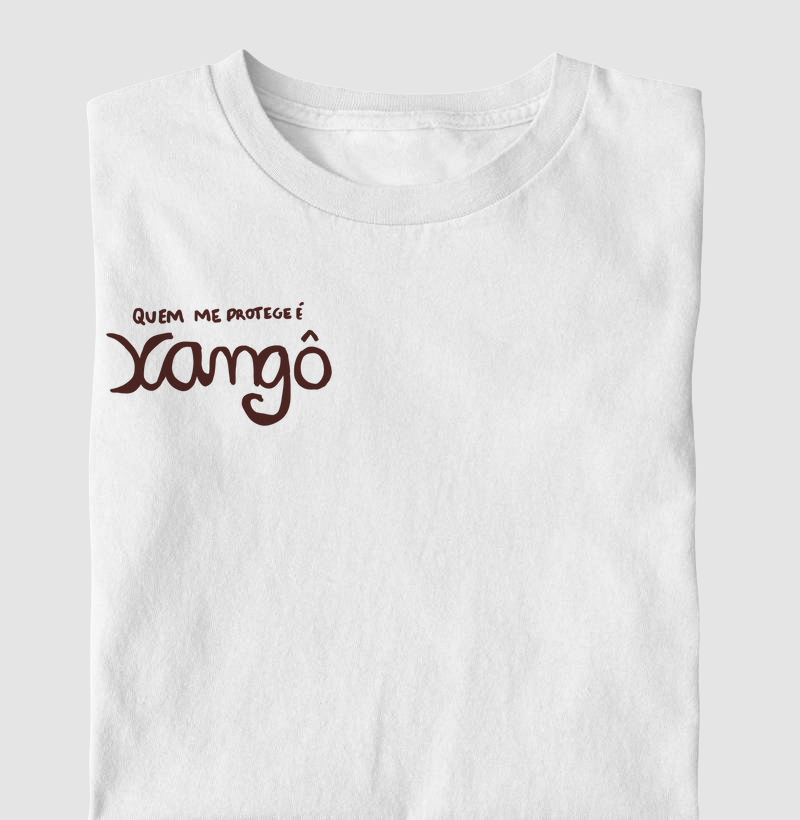 Quem me protege é Xangô - Camisa Orixá Xangô