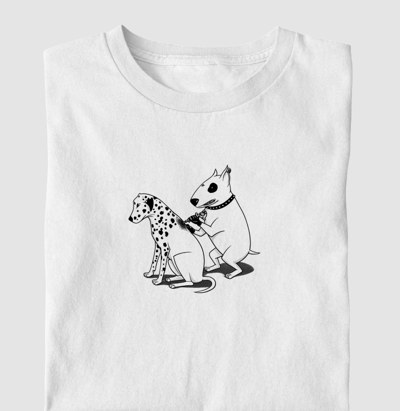 Cachorro tatuando um Dálmata