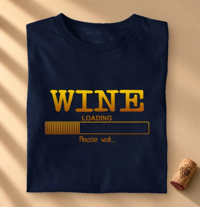Camiseta Vinho - Wine Loading