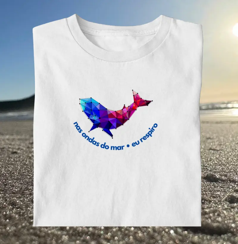 Baleia nas ondas do mar eu respiro