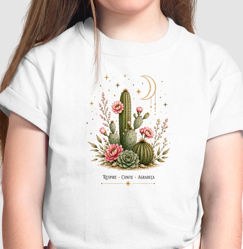 Camiseta Flor no deserto