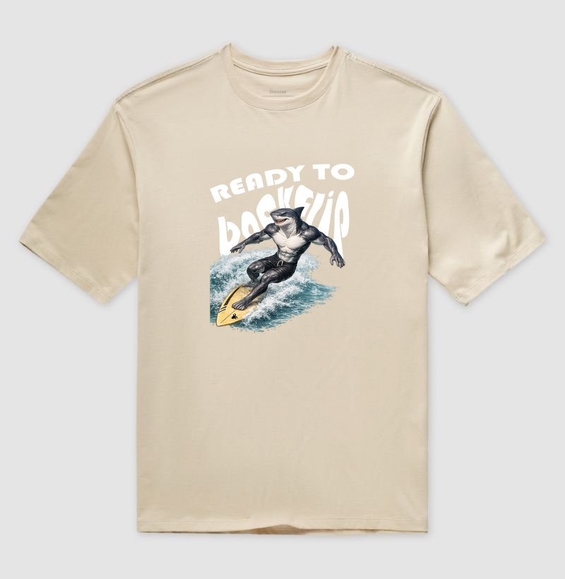 Camiseta Oversized Tubarão - Ready to Backflip