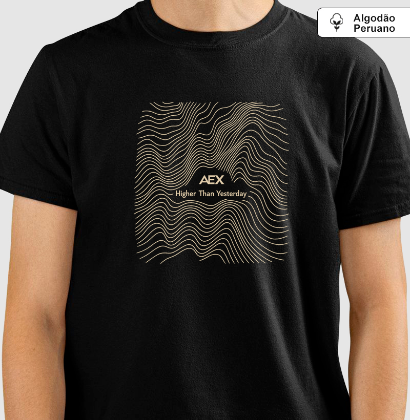 T-shirt Peruano Higher Than Yesterday