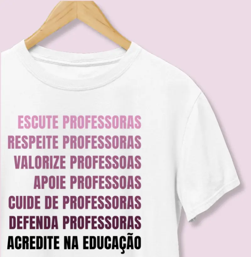 Camiseta | Acredite na educação - Camiseta