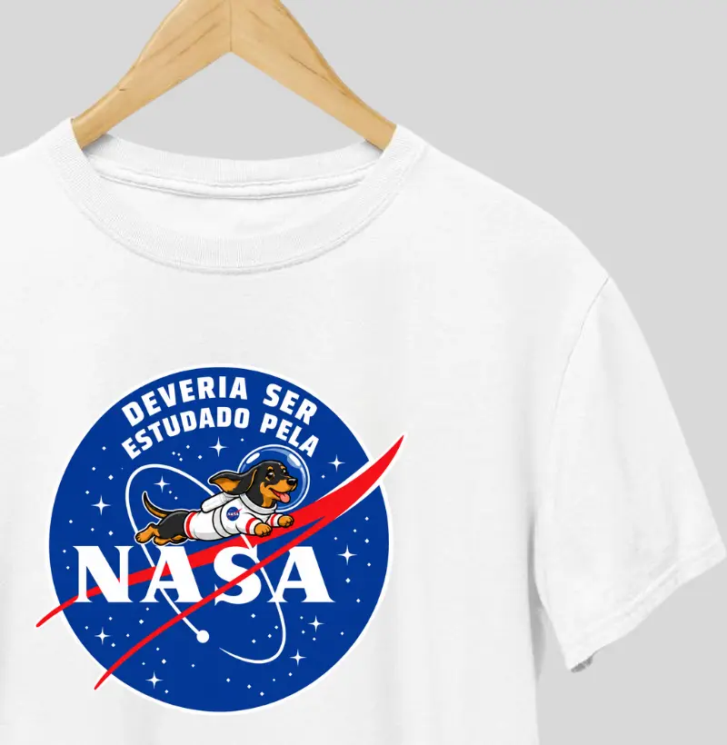 Deveria ser estudado pela nasa - Camiseta