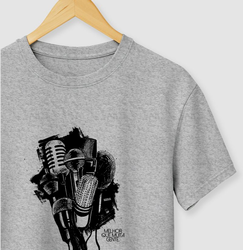 Melhor que muita gente (microfones)