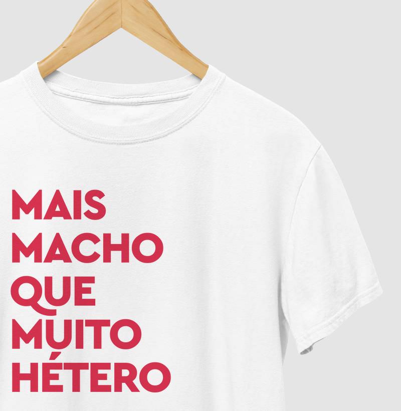 Mais macho que muito hetero