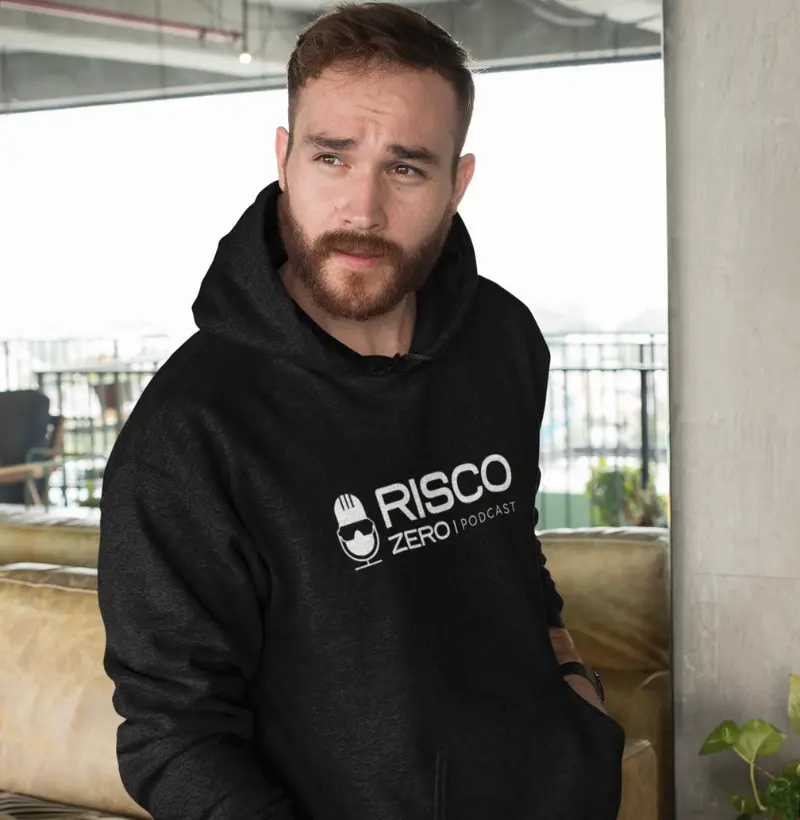 Hoodie Slim Preto - Risco Zero