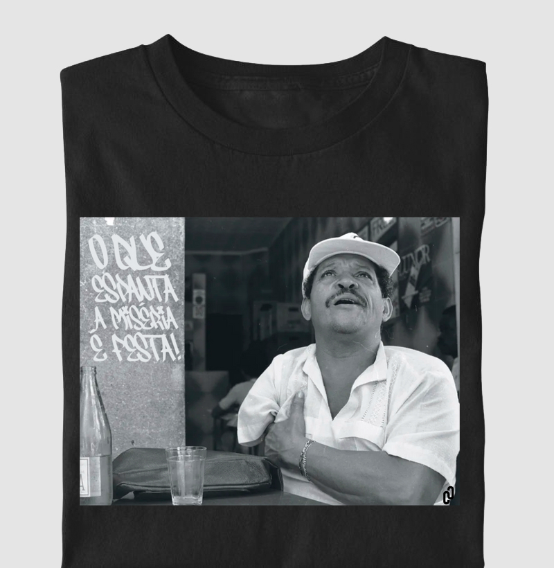 446 - BETO SEM BRAÇO O QUE ESPANTA A MISÉRIA É FESTA