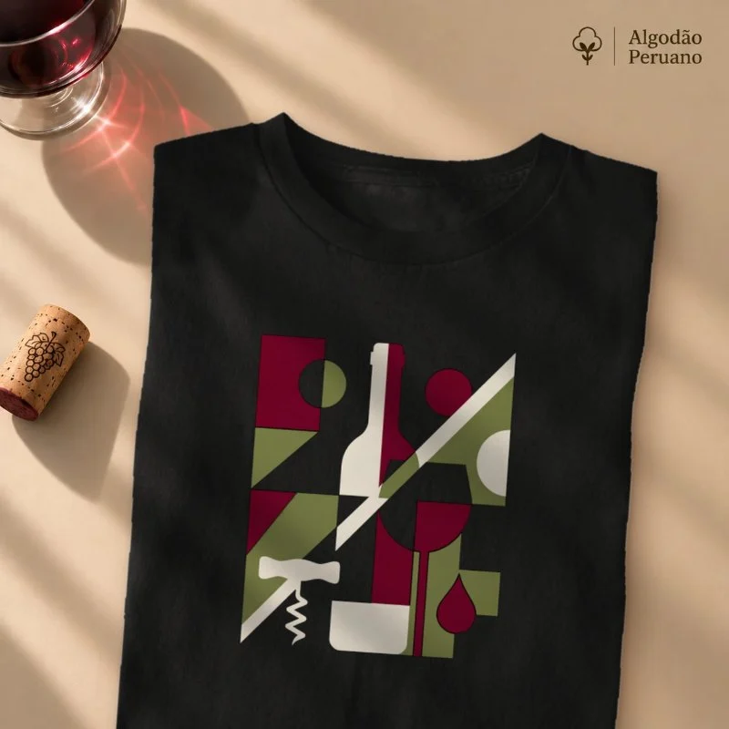 Camiseta Wine Geometric Art – Design Minimalista com Vinho - Camiseta Algodão Peruano