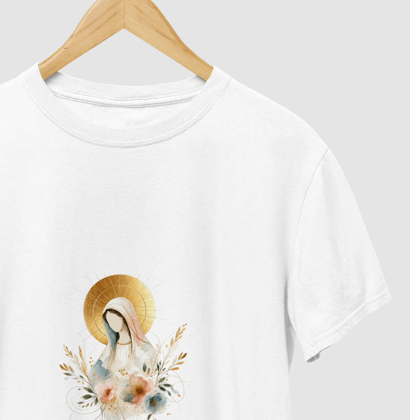 Coleção Sob o Manto - Camiseta Nossa Senhora