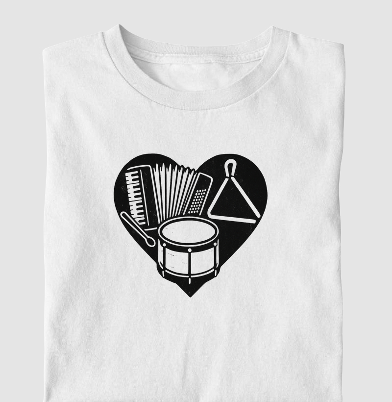 Sanfona + Zabumba + Triângulo formando um coração