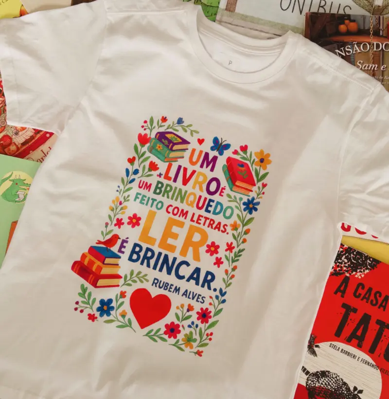 Camiseta | Ler é Brincar - Rubem Alves