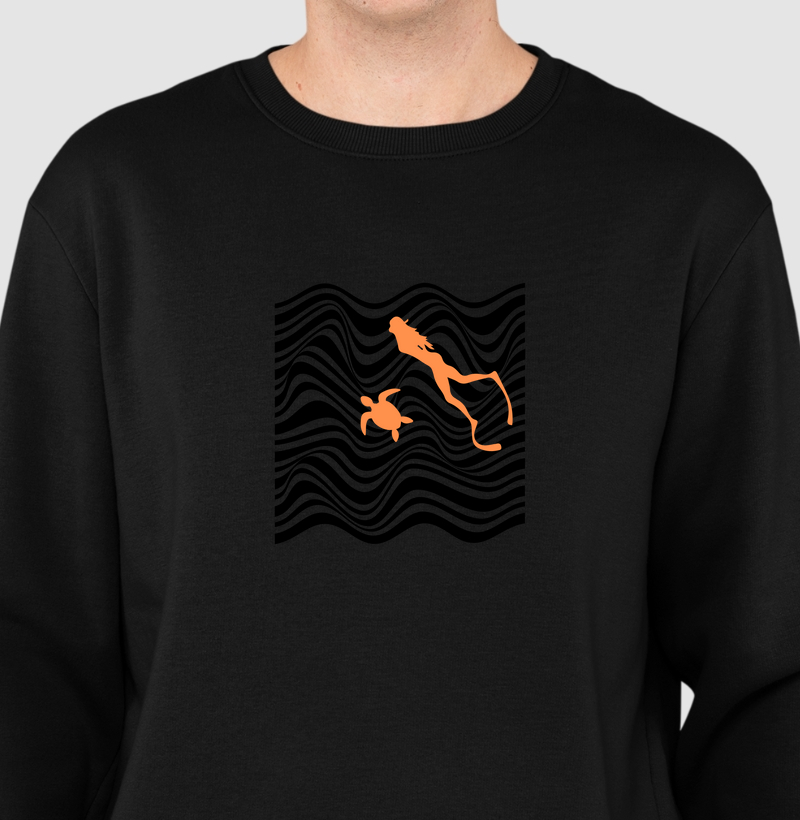 Turtle and freediver