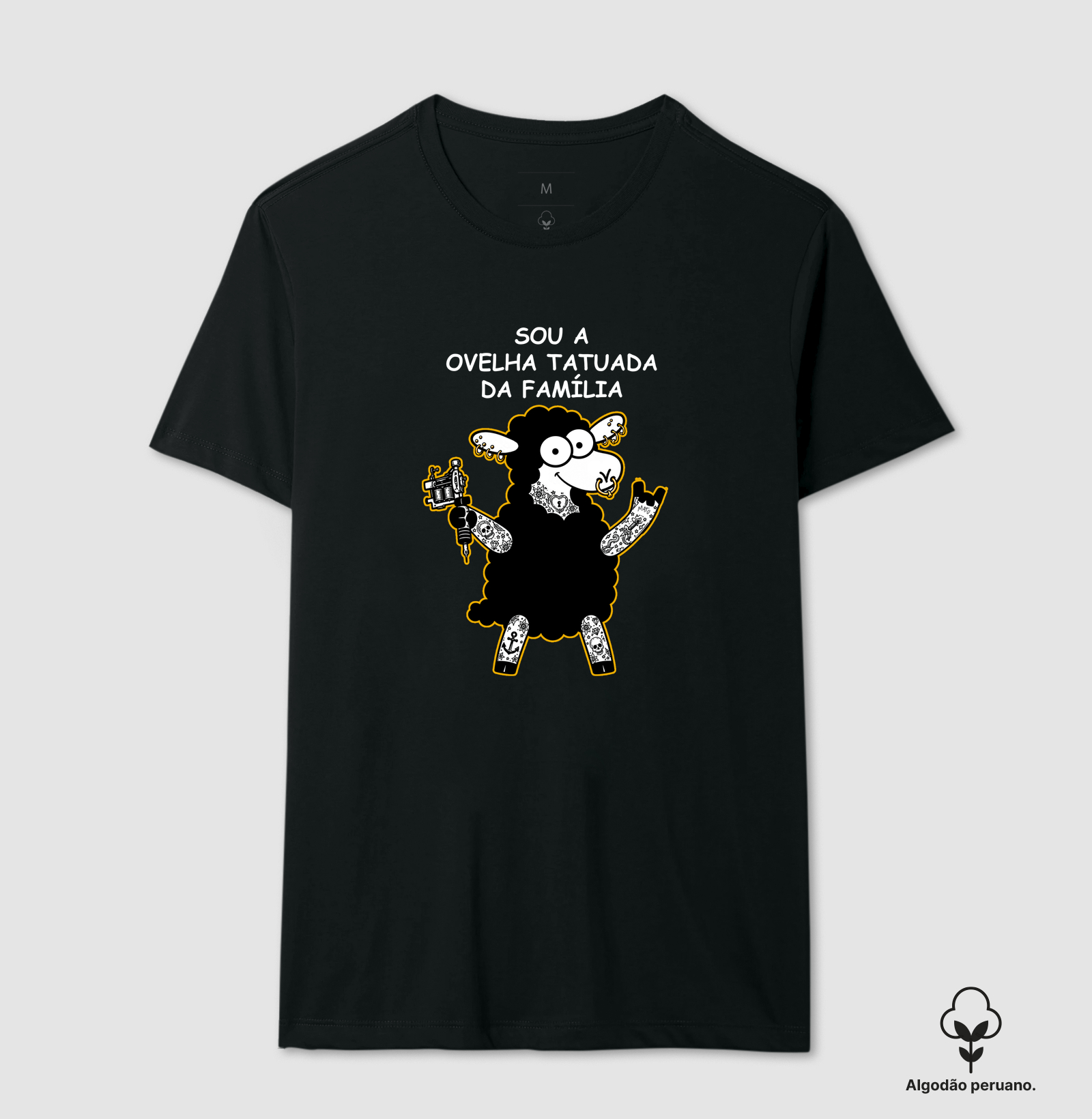 Sou a ovelha tatuada da família - Camiseta Algodão Peruano