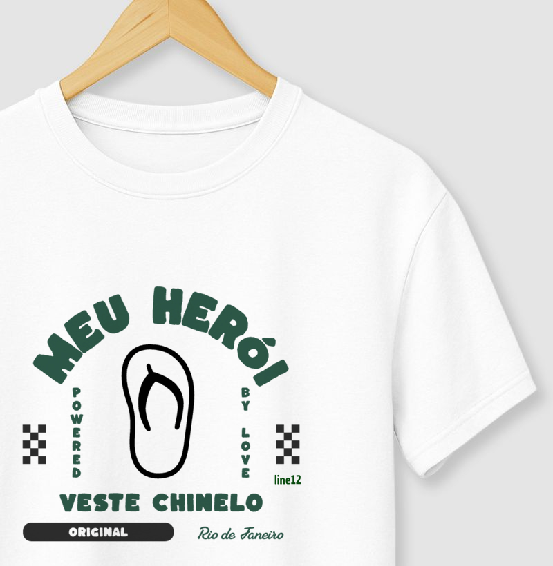 MEU HERÓI VESTE CHINELO.